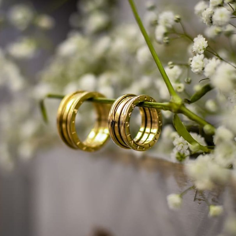 close-up-photo-of-gold-wedding-rings